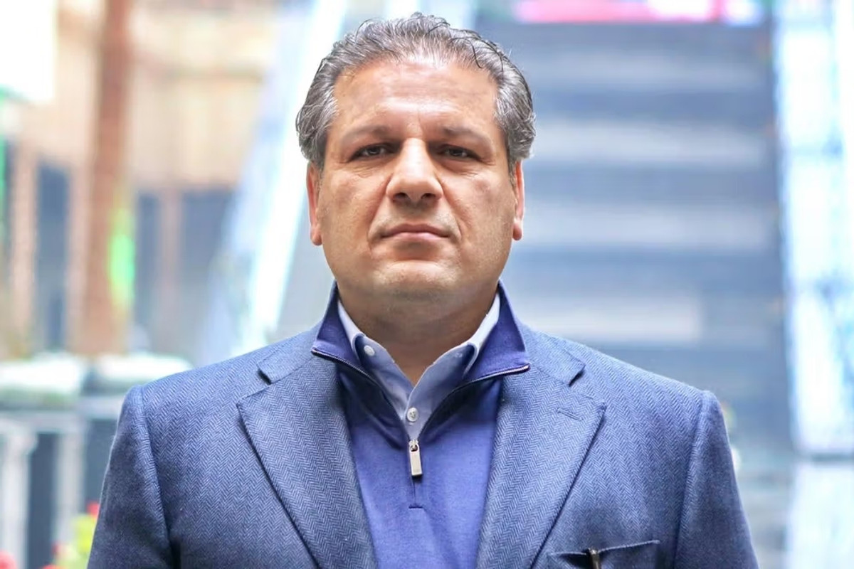 За схеми Алі Ансарі платять звичайні іранці, а його самого влада не карає