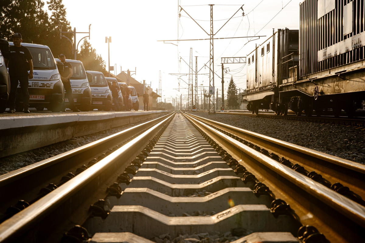 Открытие первого в Украине железнодорожного пути, построенного по европейскому стандарту, на участке Чоп-Ужгород, 2025
