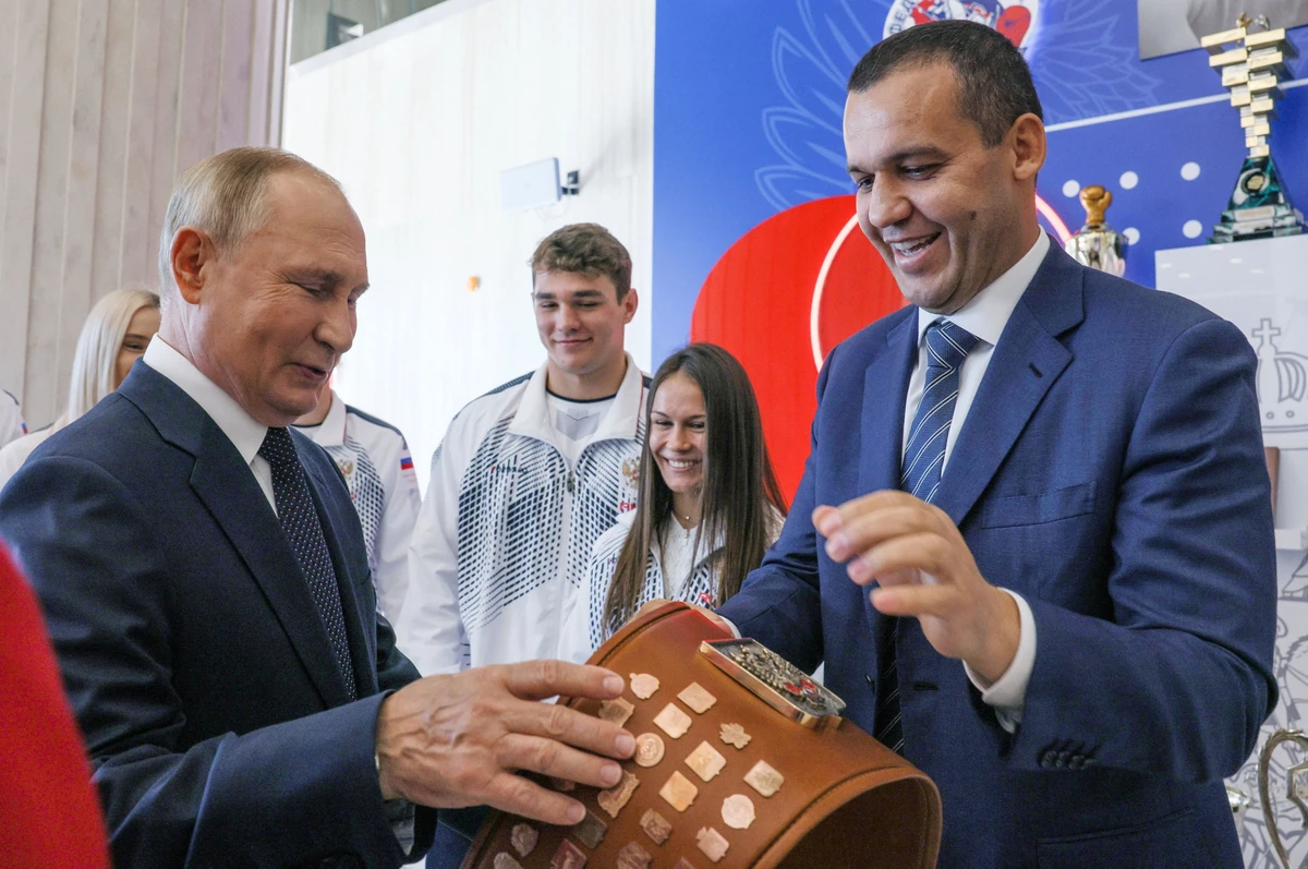 Путін і Кремльов у центрі боксу у московському спорткомплексі Лужники, вересень 2022 року