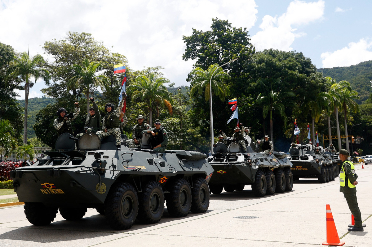 В качестве ответа на угрозы Трампа 20 сентября 2025 года в Каракасе провели военные учения