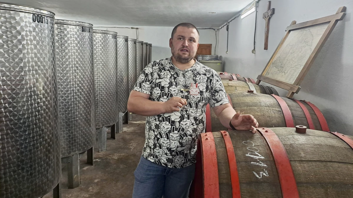 Историческое береговское Асу, воссозданное Кристианом, имеет ароматы меда и акации