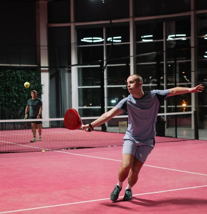 Рожевий падел-корт в Dream Padel