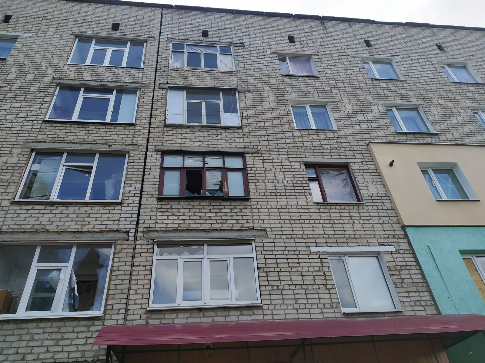 Будинок на вул. Степана Бандери, 2 в м. Ізюм