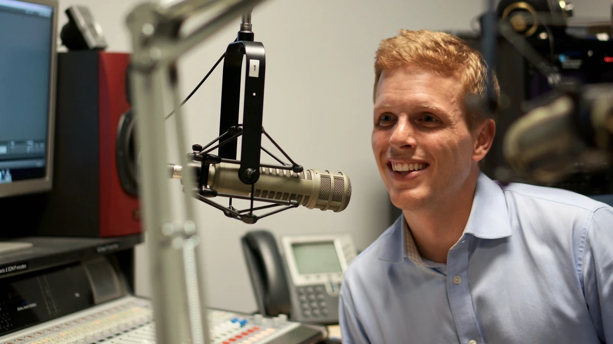 У студії Walmart Radio