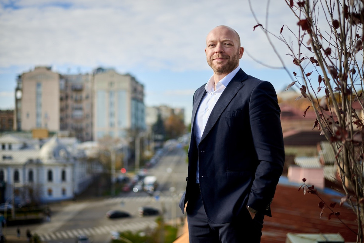 Член правления Креди Агриколь Виталий Кучен