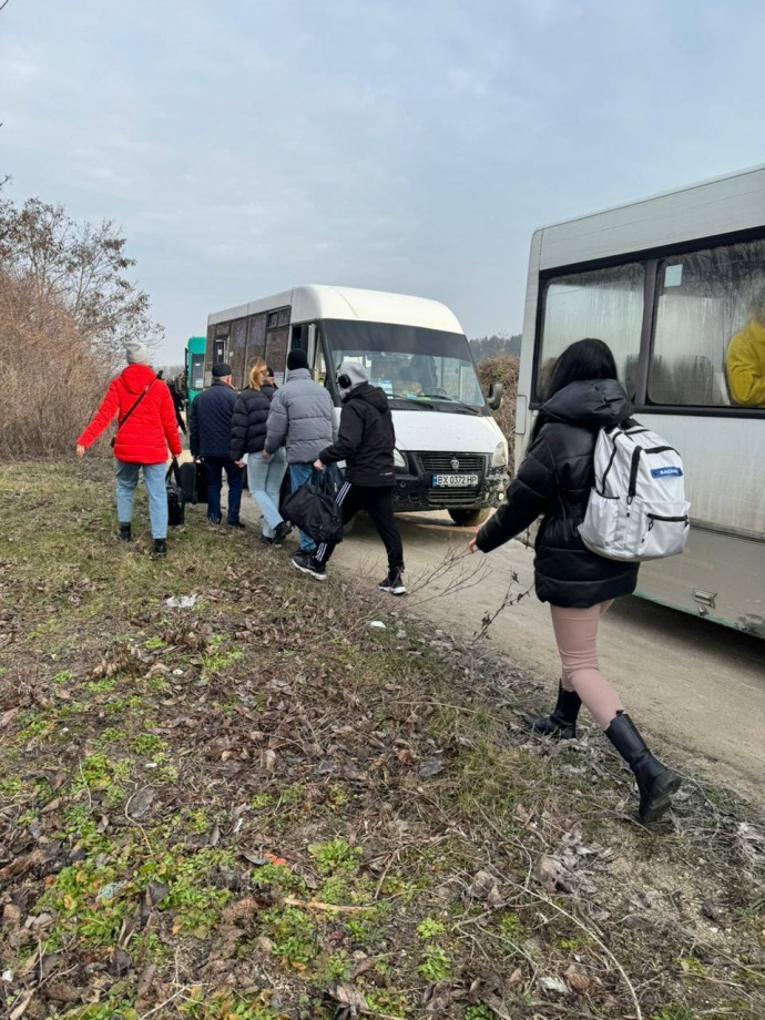 Пасажири потягу Київ-Камʼянець-Подільський